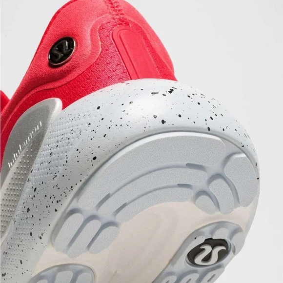 Lululemon Womens Beyondfeel Running Shoe - Picture 5 of 12